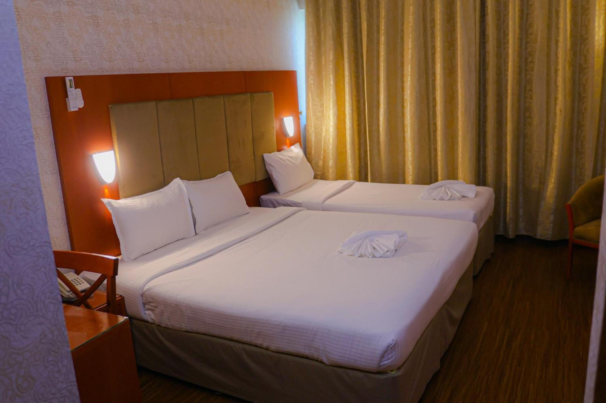 Boonmax Hotel Dubai Ngoại thất bức ảnh