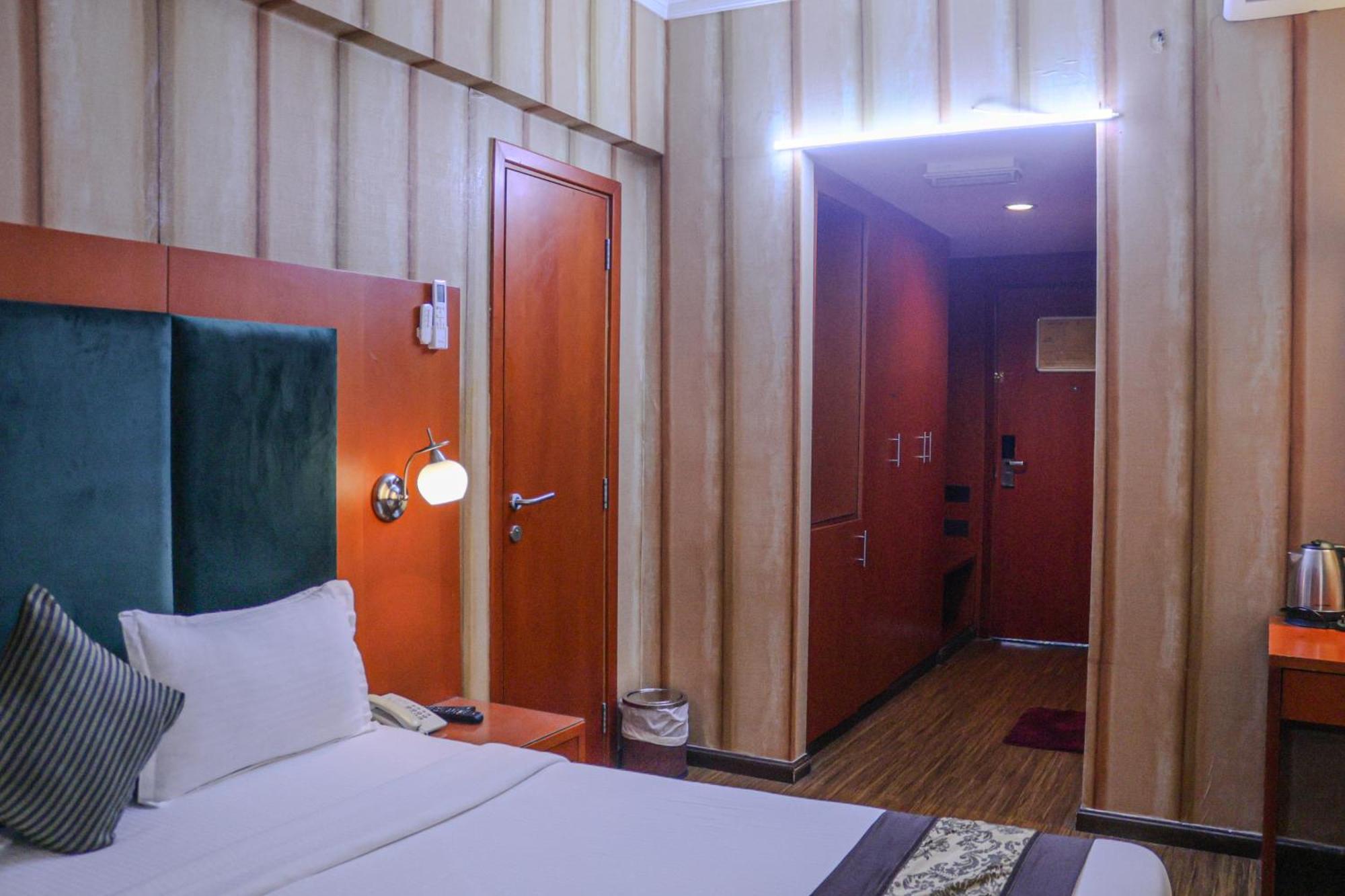 Boonmax Hotel Dubai Ngoại thất bức ảnh